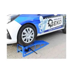 Rámpa hidraulikus emeléssel 2T 1db